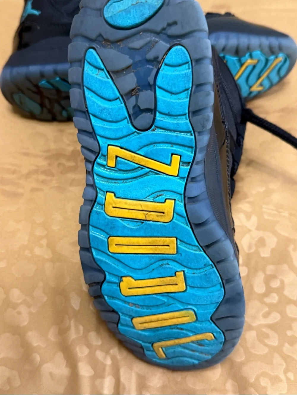 Jordan 11 Retro Gamma Blue (2025) (PS) size 2Y
